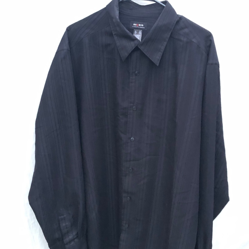 Long sleeve button up shirt